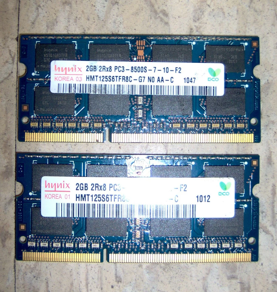 Laptop 2 chips de memoria Hynix 2 GB 2Rx8 PC3-8500S-7-10-F2 HMT125S6TFR8C-G7 N0 AA-C Foto 4 de 4