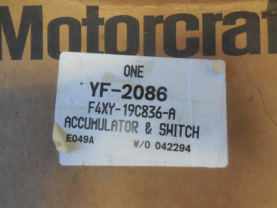 NOS 1993-1998 Mercury Villager A/C Accumulator F4XY-19C836-A - Image 3 of 3