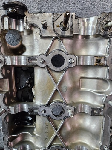 2015-2020 Mercedes Benz W205 C300 E300 GLC300 2.0 Engine Motor Cylinder Head OEM - Picture 4 of 17