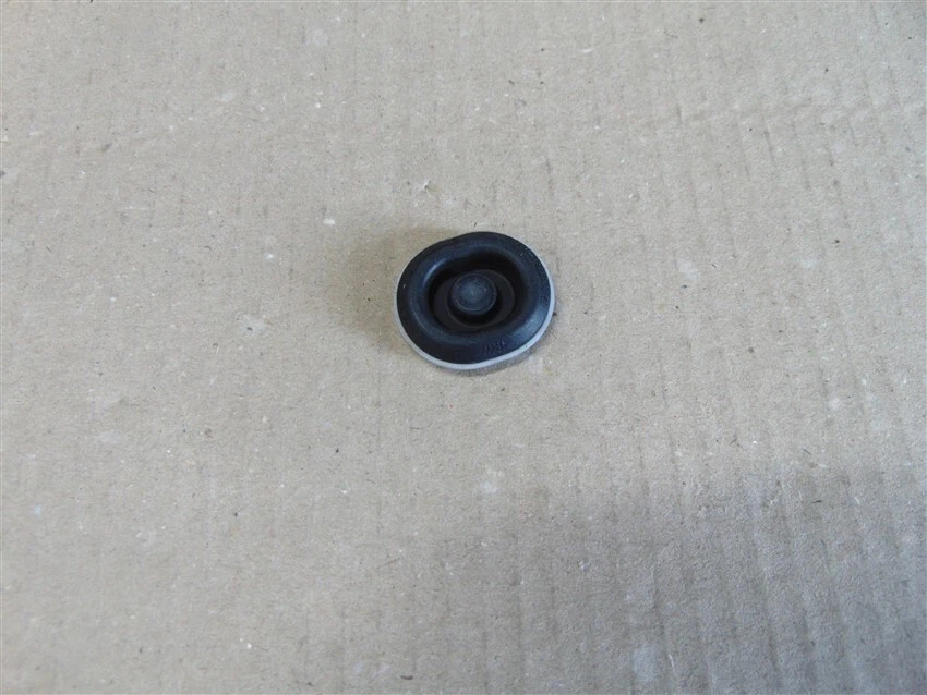 Brand New Stop Plug Genuine Mercedes 906/907 - A0039980050 | eBay 