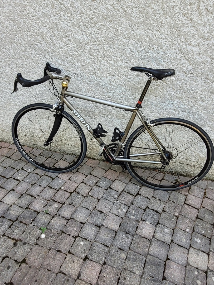 Vélo De Course Merlin USA MAGIA SLOOP - Cadre Titane 46cm - Triathlon 30 Vitesses