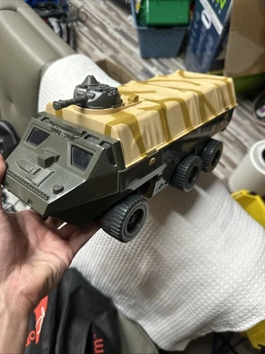 1983 GI Joe Hasbro APC Amphibious Personnel Carrier Troop Transport Truck