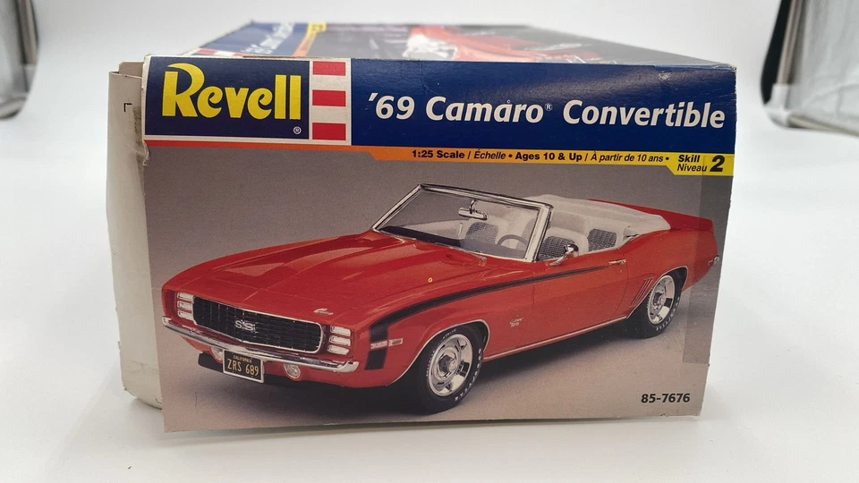 REV857676 Revell Chevrolet Camaro Convertible 1969 1/25 kit di montaggio - Immagine 3 di 4