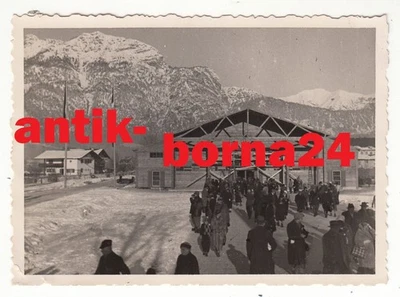 Foto Olympia 1936 Garmisch Partenkirchen Olympiade Stadion Besucher #216 - Bild 1 von 2