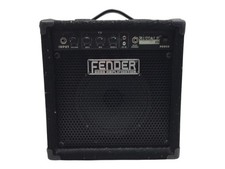 AMPLIFICADOR GUITARRA FENDER RUMBLE 15 20013233