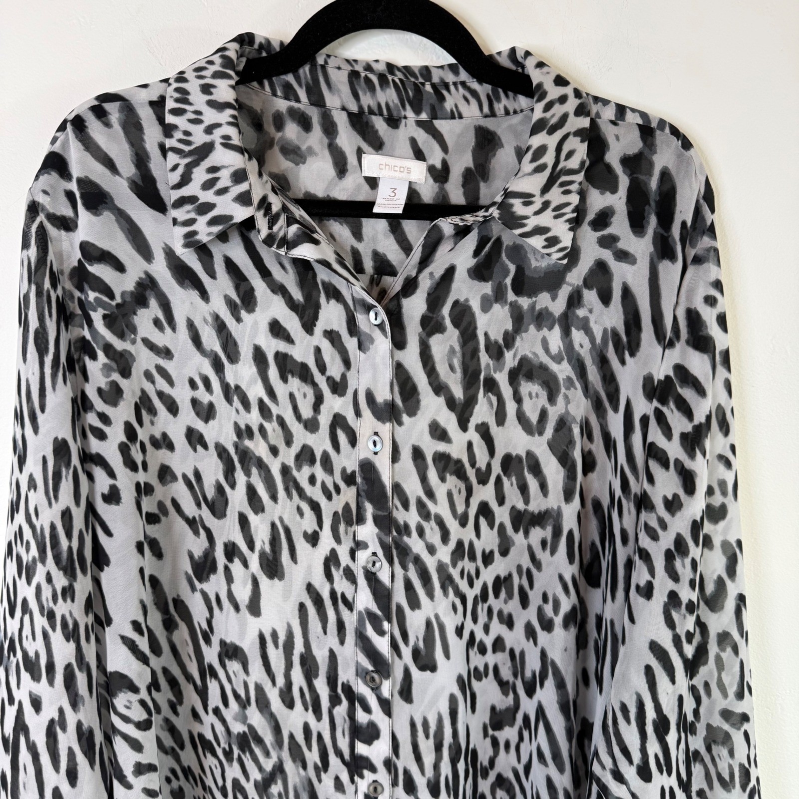 Chico's Leopard Print Sheer Button Down Blouse Si… - image 2