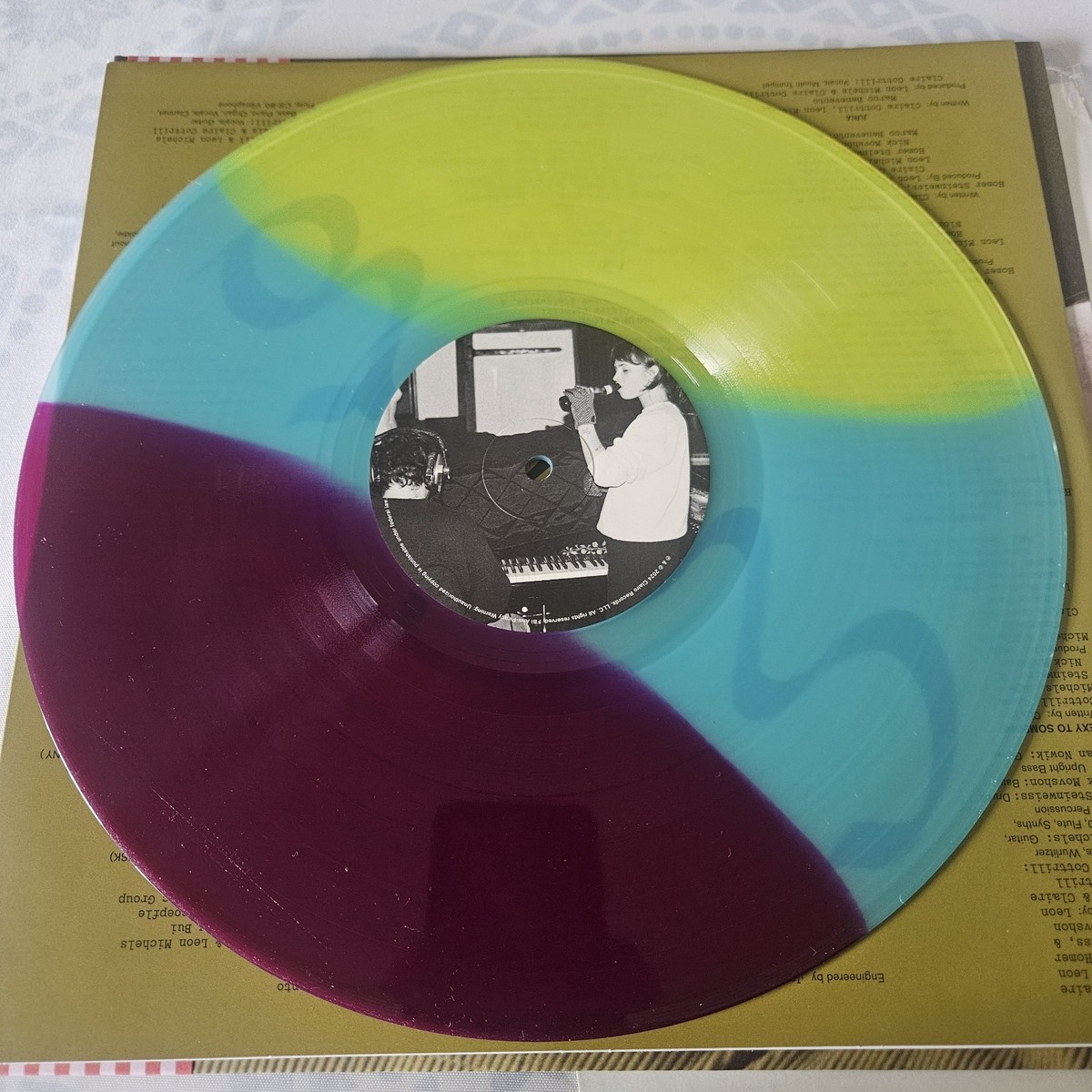 Clairo / Charm 限定パープルヴァイナル Amazon.com: Charm Clairo Exclusive Purple Edition Vinyl: CDs