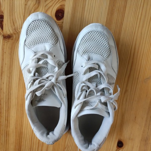 Kangaroos Größe 37, Weiß, Hallenschuhe , Turnschuhe unisex - Bild 8 von 8