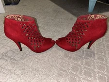 Christian Siriano For Payless Ladies Formal Burgundy Peep-toe Heels, zipper Back