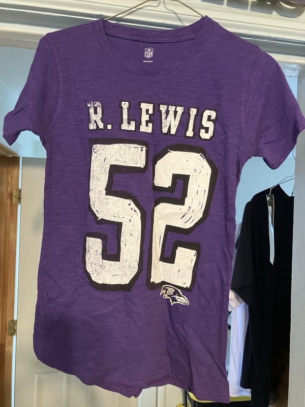Youth Baltimore Raven T-Shirt, Ray Lewis #52, Medium 10-12 Purple, New with Tags
