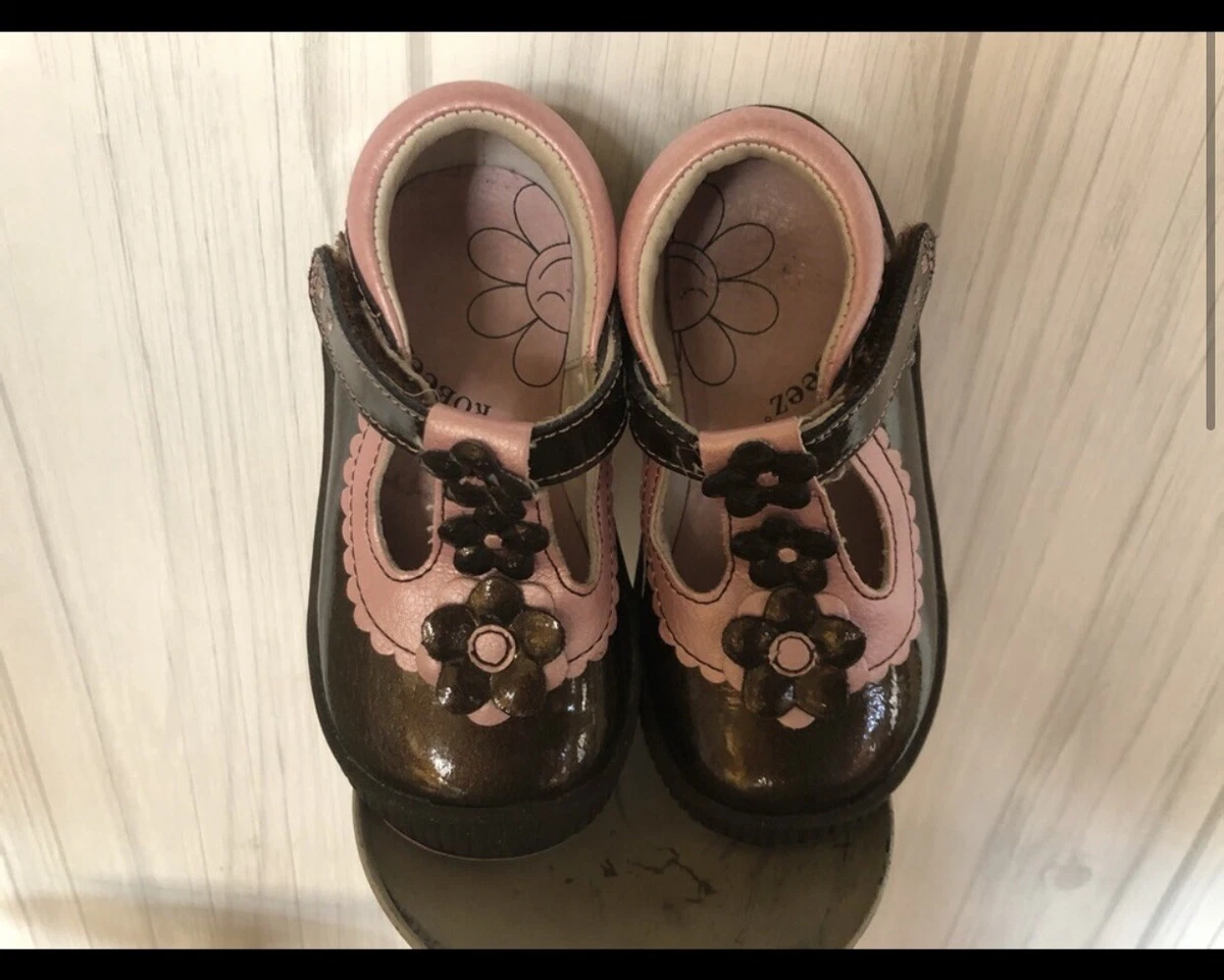 Robeez hard sole best sale shoes