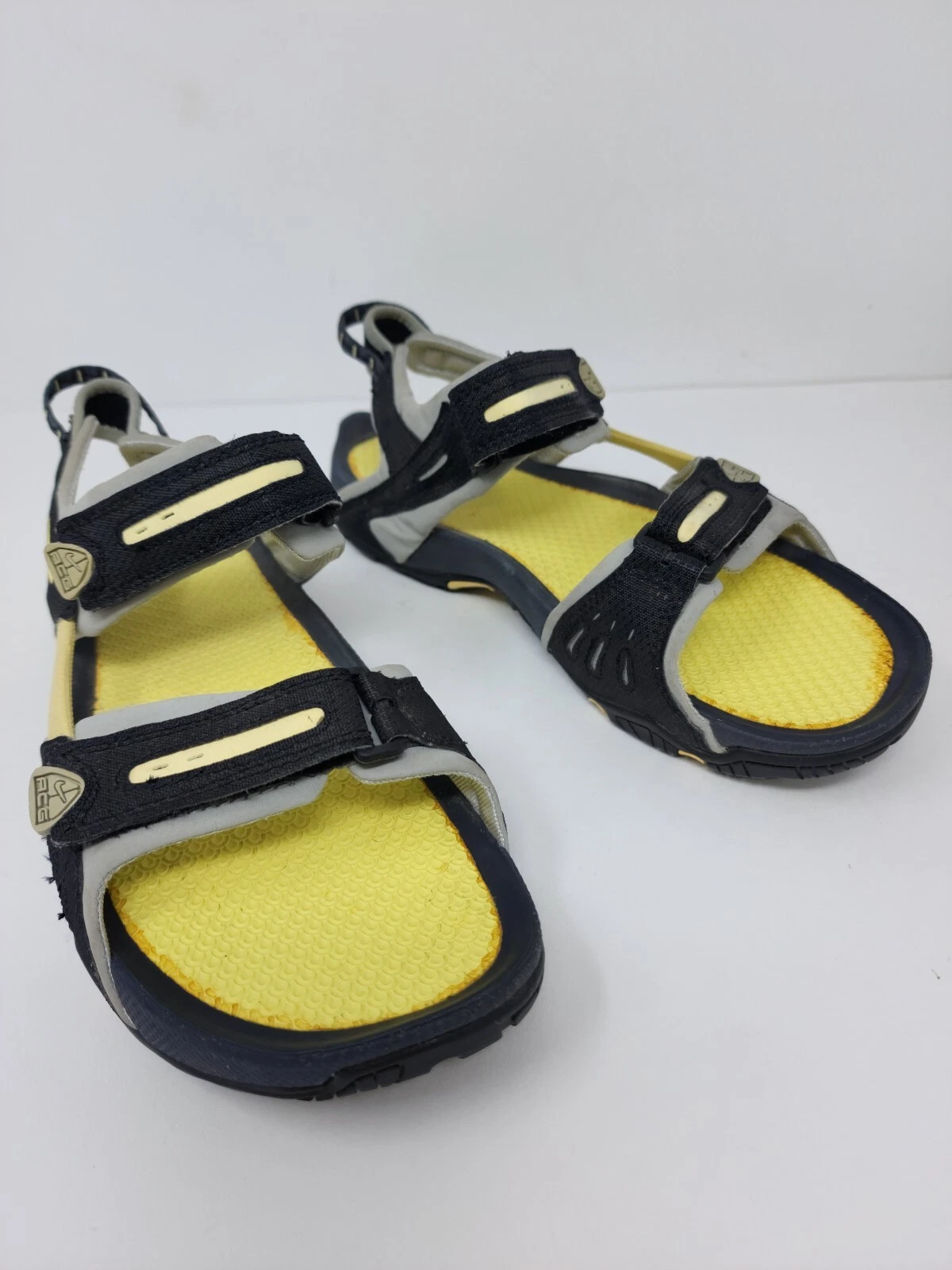 Nike Air ACG Donna 7 Sandali Escursionismo Sportivo Nero Giallo