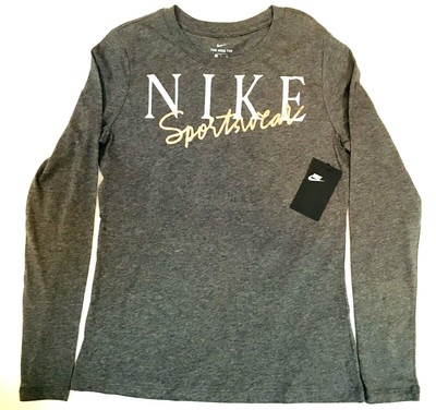 nike long sleeve graphic tee