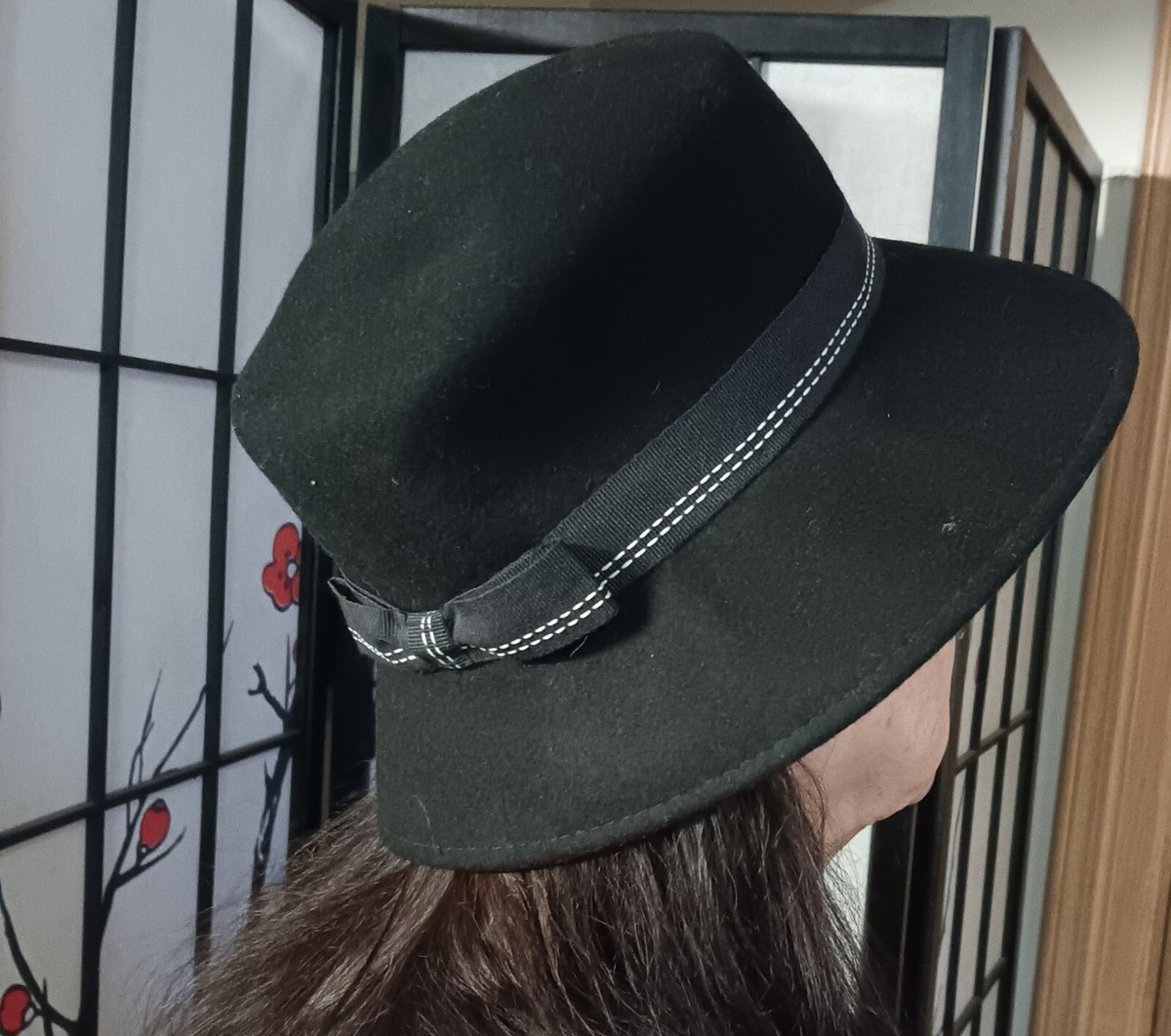 AMANDA SMITH BLACK WOOL HAT ?NEW WOMEN. Wool Hat - Black Amanda Smith Like new | Mercari main image 4