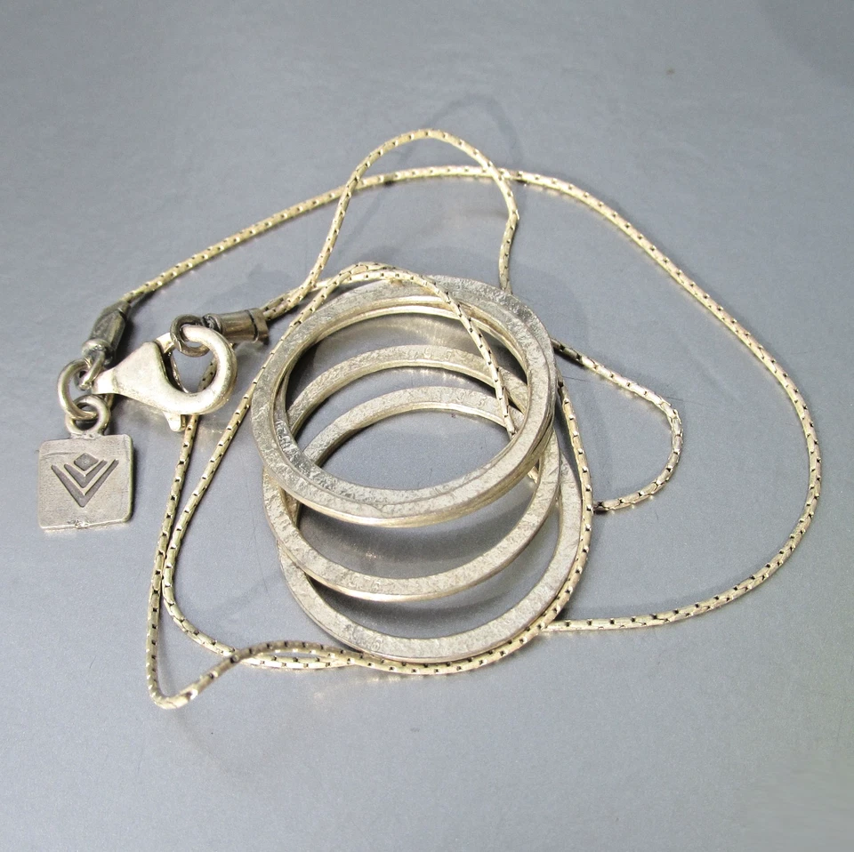 Retired Silpada Textured Sterling Silver 5 Ring Circle Charm Necklace N1534 - Image 2 of 4