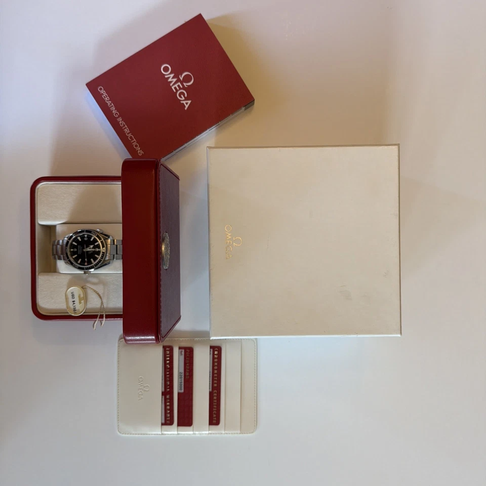 Reloj Hombre OMEGA Planet Ocean 42mm Coaxial 2201500 Calibre 2500 Foto 3 de 4