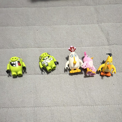 Angry Birds Mini Figurines Lot of 5 Pig Chuck Matilda Stella Plastic Multicolor