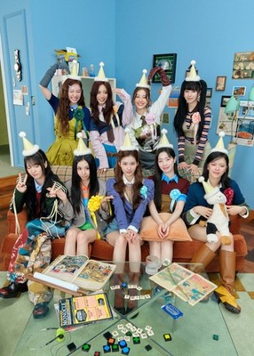 TWICE Special Album [TEN The Story Goes On] Cast Ver. CD+Book+P