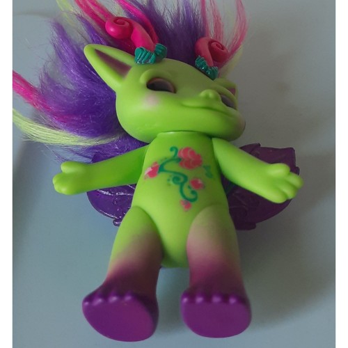 Zelfs Petal Medium Figure 2,5" Sciolto con Accessori Alce Toys Troll Doll - Foto 7 di 9