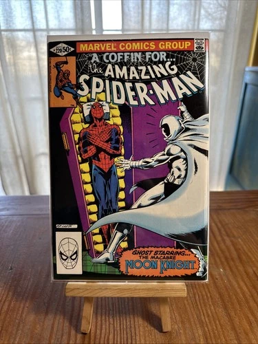Amazing Spider-Man #220 FN/VF Moon Knight Appearance Bob McLeod Cover Art Marvel