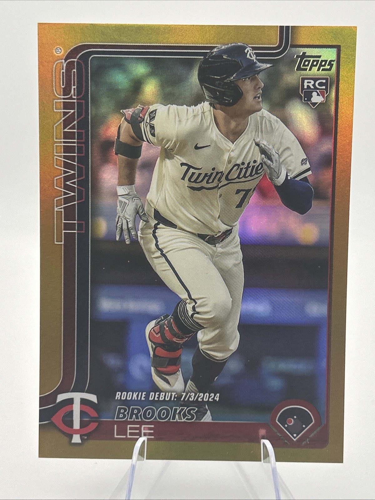 🔥2025 Topps Update Series Brooks Lee Rookie Debut Gold Rainbow Foil 50/50 Twins
