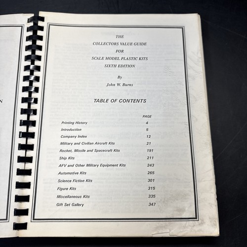 The Collectors Value Guide for Scale Model Plastic Kits By John W. Burns - Picture 6 of 13