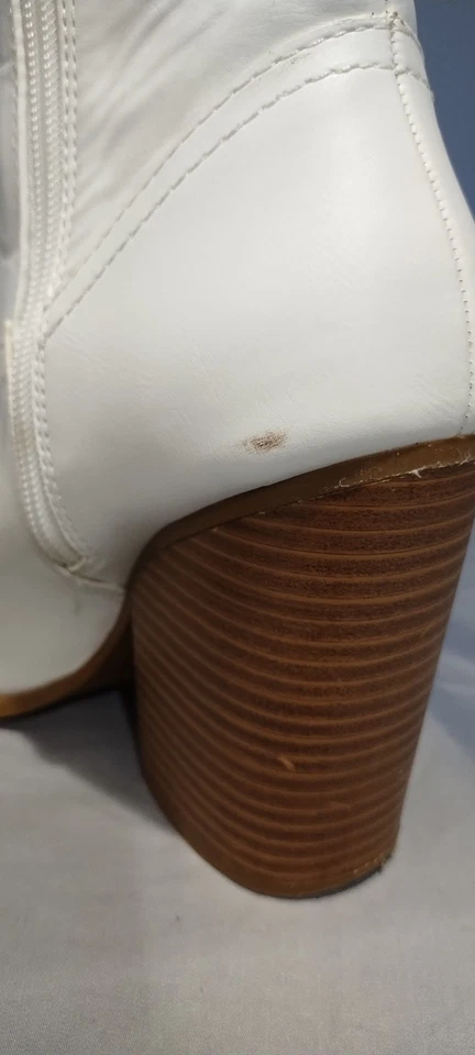 Qupid RhineStone 珍珠白西靴刺绣拼接女式 10 码 — 第 4/4 张图片