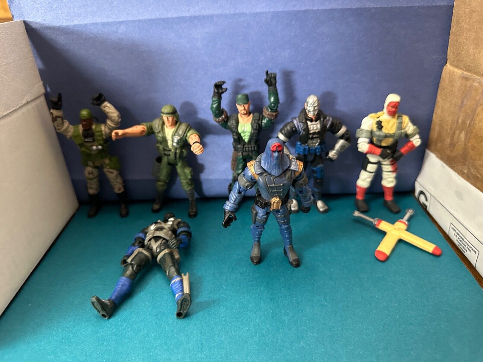 hasbro gi joe modern  figure X7 lot AS IS PICTURED IN THE PHOTO PROVIDED 