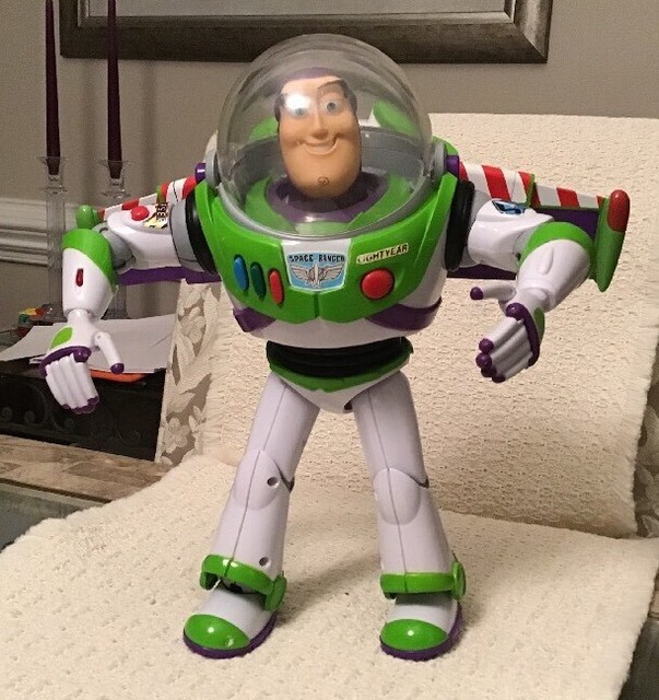 12 buzz lightyear