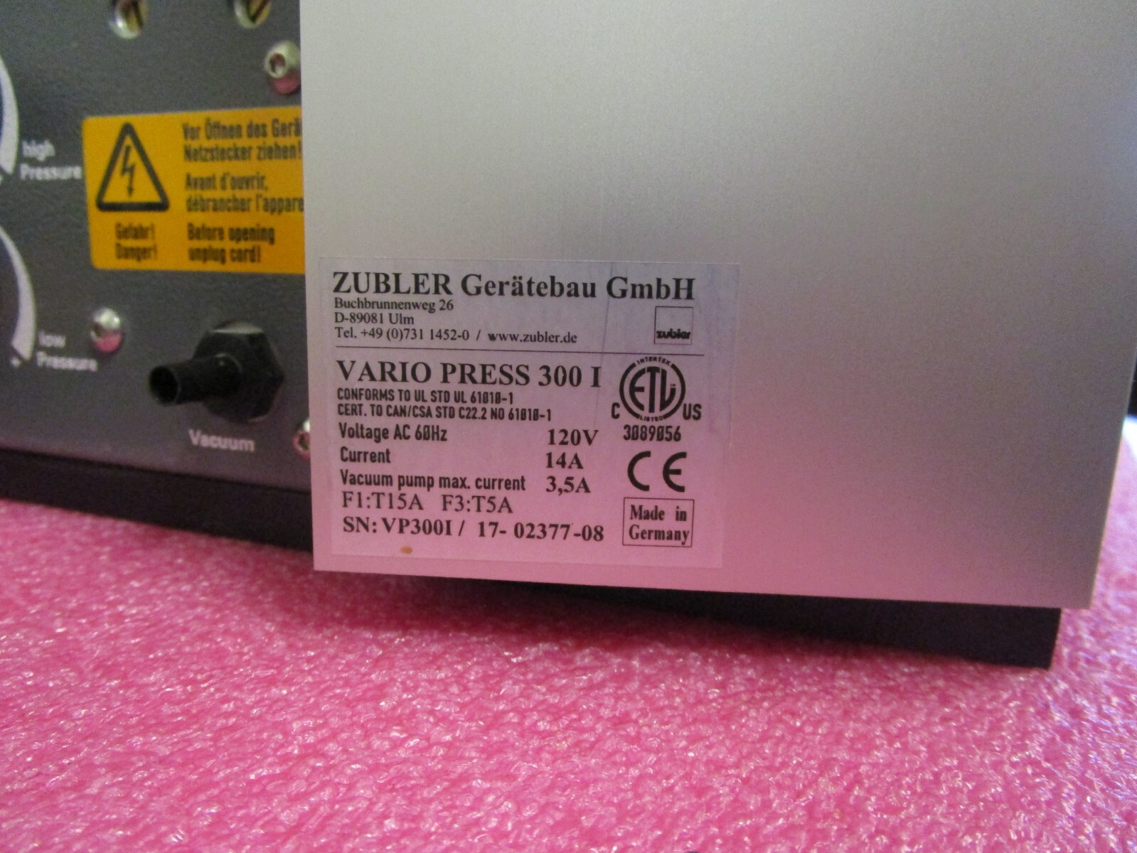 Zubler Vario Press 300 Dental Pressing Furnace / Oven with Zubler Vacum