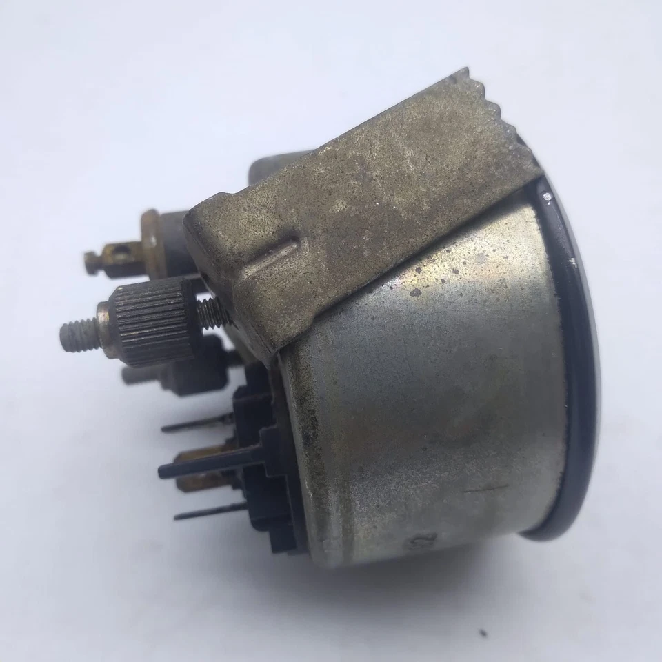 VDO Temperature Gauge 12V 310 274/2/11 NOS MADE IN GERMANY - Image 4 of 4