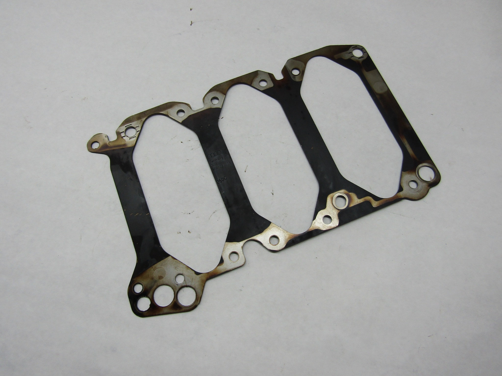 2006 AUDI A4 OIL PAN SPACER PLATE 06B103307C eBay