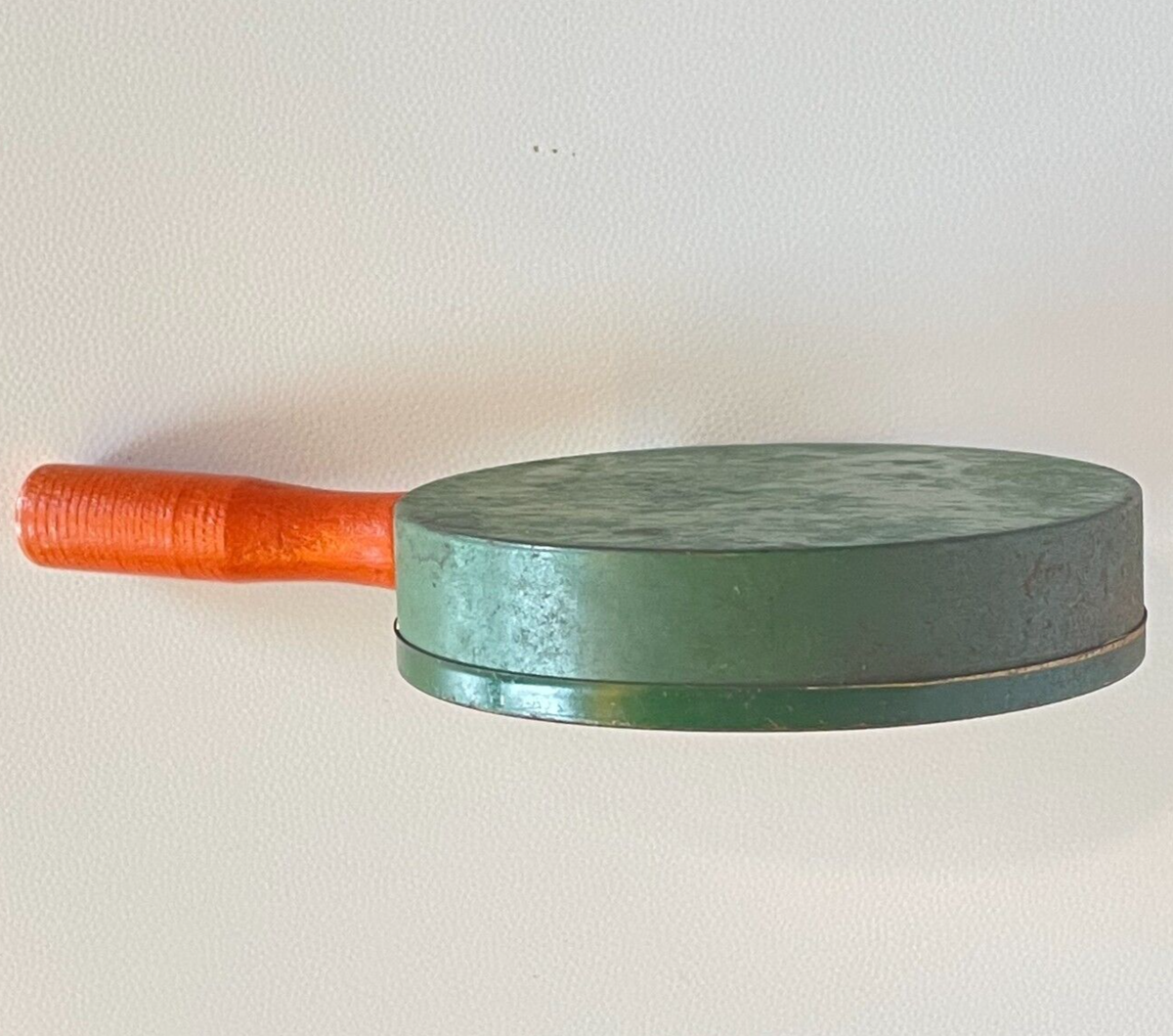 Hochet Maracas Clown En Tôle Lithographiée – Jouet Ancien Musical – Cirque