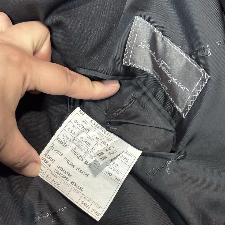 SALVATORE FERRAGAMO Black 100% Virgin Wool Blazer Sport Coat US 40 R Large 50 R - Image 4 of 4