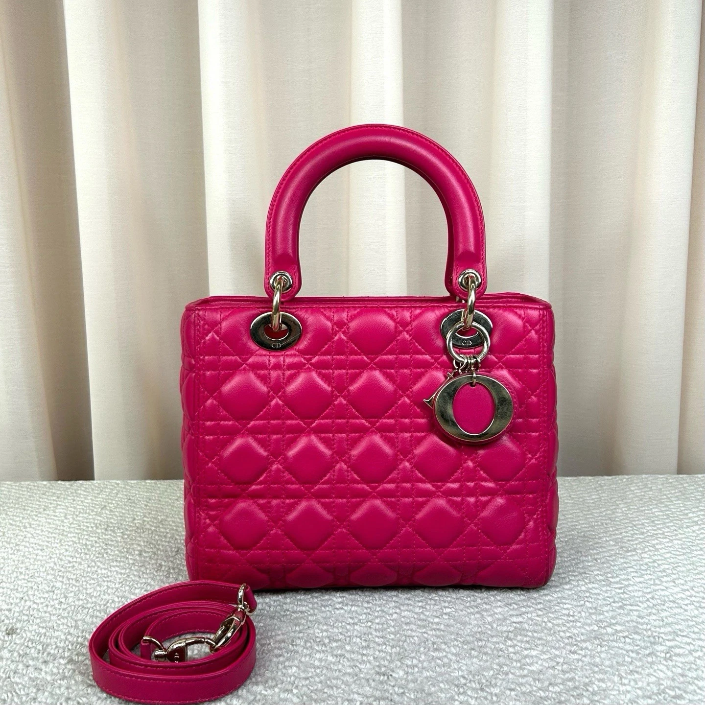 Dior — Authentic Pre-owned Dior Lady Dior Medium Rose Lambskin