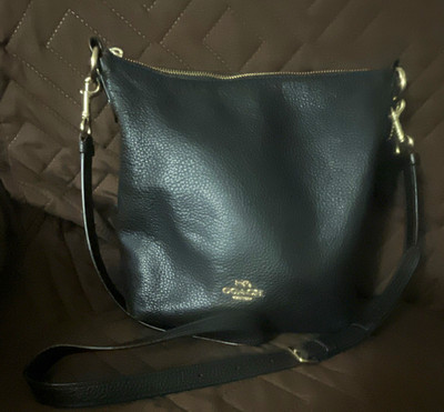 Coach Black Pebbled Zip Crossbody/Shoulder Bag Adjustable Detachable Strap