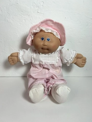 Vintage OAA 1982 Cabbage Patch Doll Blue Eyes Bald Head Original Outfit Coleco