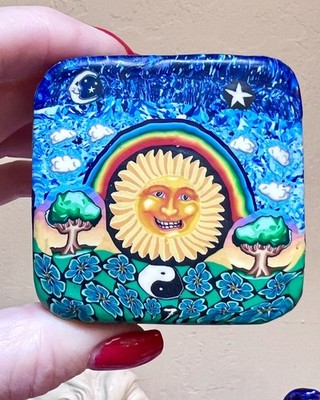 WONDERFUL Vintage FIMO Clay Sun & Moon Box With  No Worry  Peruvian Dolls