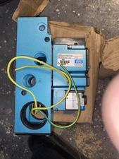 Mac Valves Inc 6211C-411-PM-111DA Solenoid Valve 50/60Hz 110/120VAC 4-Way