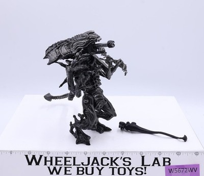 Alien Queen W/Deadly Chest Hatchling 100% Complete Aliens 1992