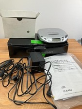 SONY D-E404 Portable CD Player Walkman Compact Silver Adapter Box Manual