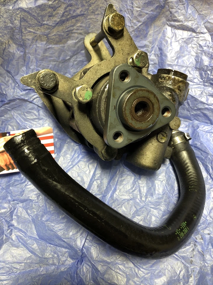 Bomba de dirección asistida motor BMW E36 Z3 1996-1998 1,9 L L4 M44 Foto 2 de 4