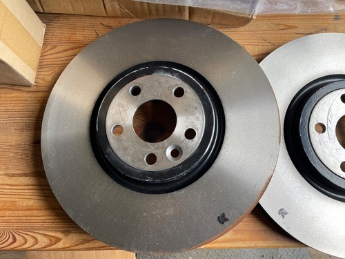 Jaguar I-Pace NEW GENUINE 350mm vented front brake discs PAIR T4K5014 21E - Picture 2 of 5