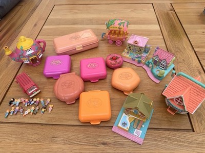 Vintage Bluebird Polly Pocket Job Lot 8 compacts, 18 Figures And Various Houses