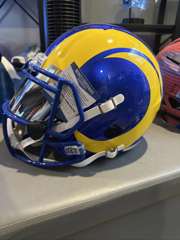 Casco réplica Kurt Warner Rams con visera certificado Beckett Foto 3 de 4