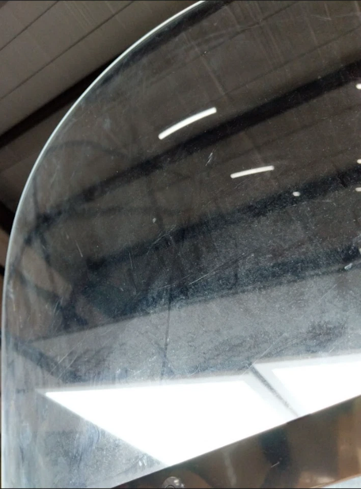 Memphis Shades MEM-3210 Fats Windshield 17" Clear 7" SCUFFS NO HARDWARE SEE PICS - Image 3 of 3