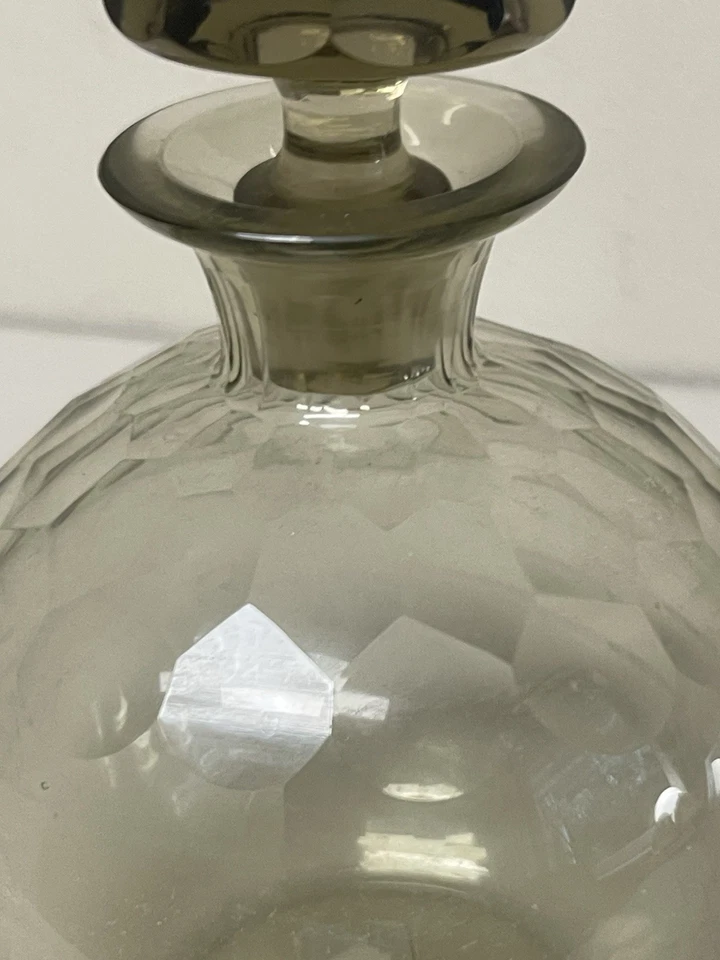 MID CENTURY - Rauchglas Likörkaraffe Kugelform mit Facettenschliff  - 1960 er - Bild 3 von 4