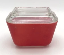 Vintage Pyrex Primary Red Refrigerator Dish 501B 1½ Cup w 501C Glass Lid