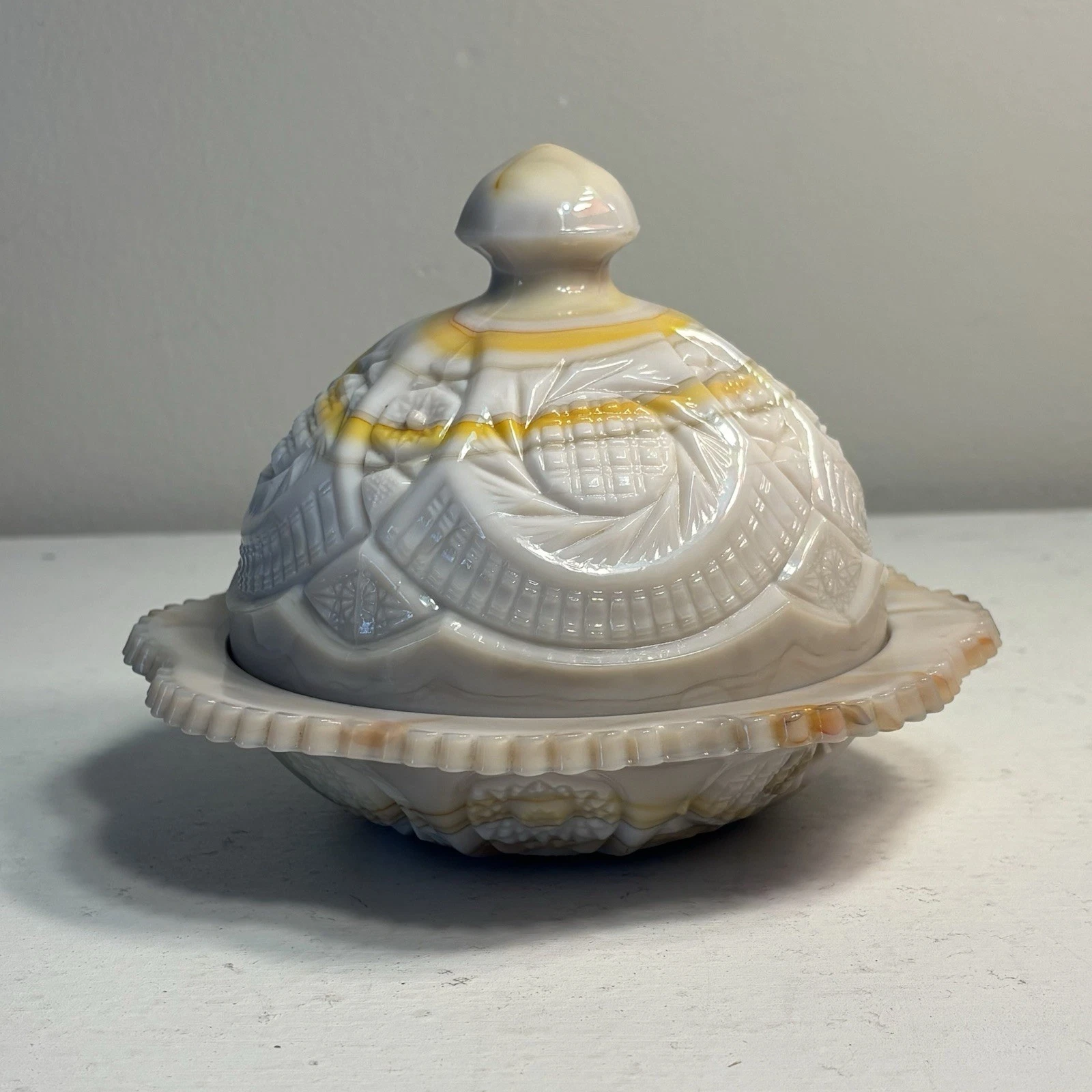 Slag Caramel Butter Dish Glass
Opens in a new window or tab