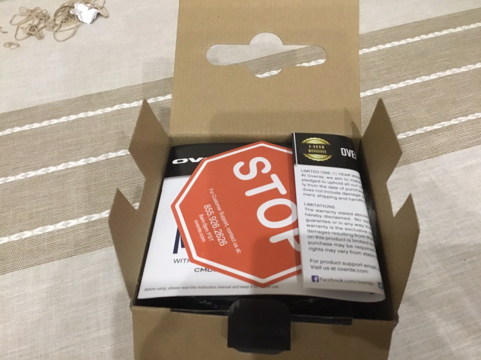 NEW IN BOX Ovente Drip Coffee Maker with Two CERAMIC  Coffee Mugs CMDD2MB